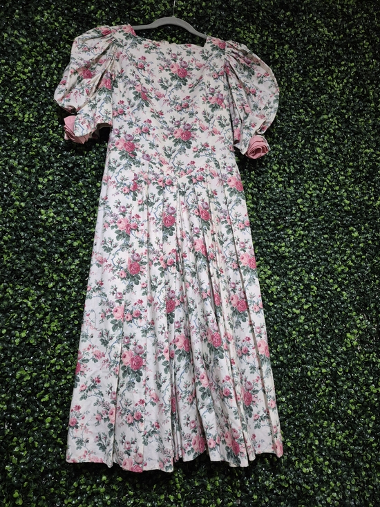 Handmade Dresses & Skirts - Women's Handmade Vintage Pink Floral Puff-Sleeve Midi Dress